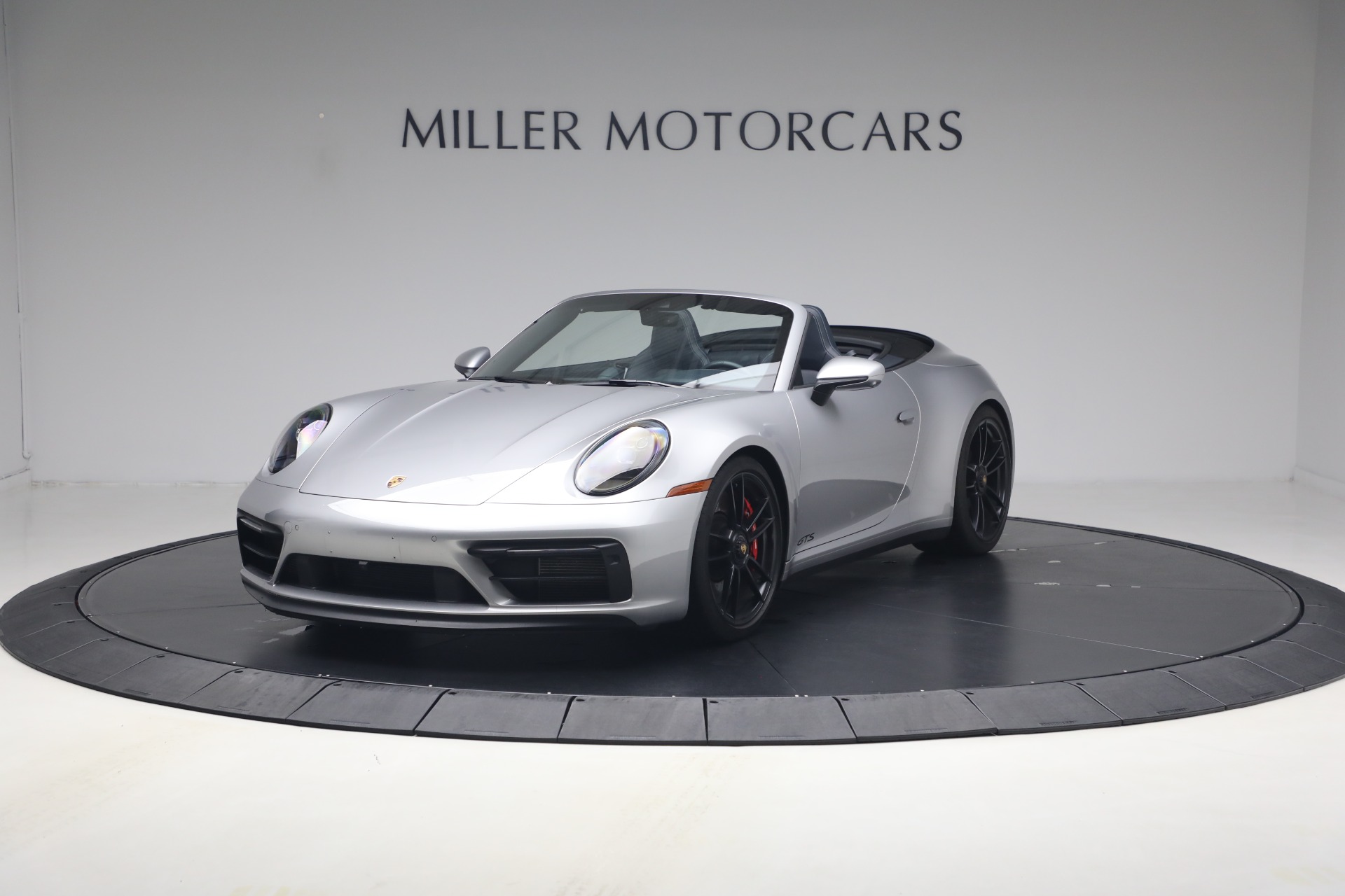 Used 2024 Porsche 911 Carrera GTS for sale $183,900 at Pagani of Greenwich in Greenwich CT 06830 1