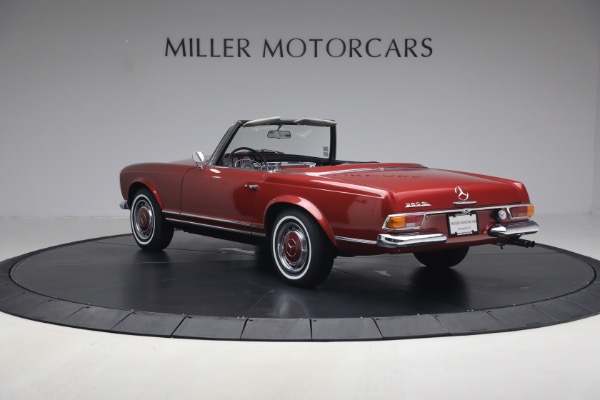 Used 1968 Mercedes-Benz 280SL for sale $229,900 at Pagani of Greenwich in Greenwich CT 06830 5