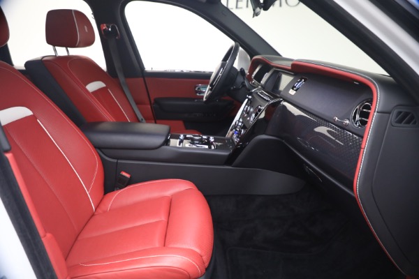 Used 2021 Rolls-Royce Black Badge Cullinan for sale $289,900 at Pagani of Greenwich in Greenwich CT 06830 19