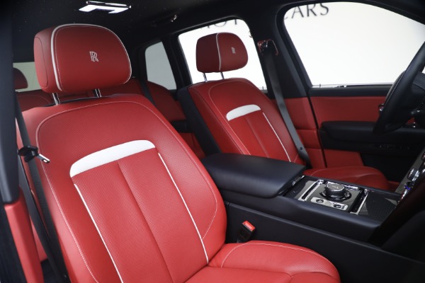 Used 2021 Rolls-Royce Black Badge Cullinan for sale $289,900 at Pagani of Greenwich in Greenwich CT 06830 20