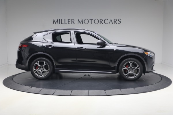 Used 2022 Alfa Romeo Stelvio TI for sale $27,900 at Pagani of Greenwich in Greenwich CT 06830 10