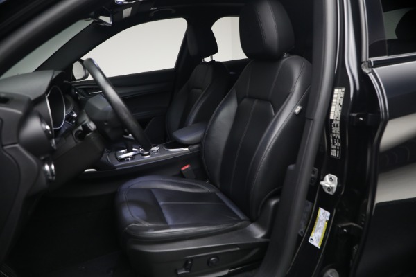 Used 2022 Alfa Romeo Stelvio TI for sale $27,900 at Pagani of Greenwich in Greenwich CT 06830 15
