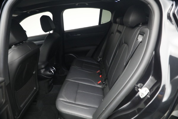 Used 2022 Alfa Romeo Stelvio TI for sale $27,900 at Pagani of Greenwich in Greenwich CT 06830 18