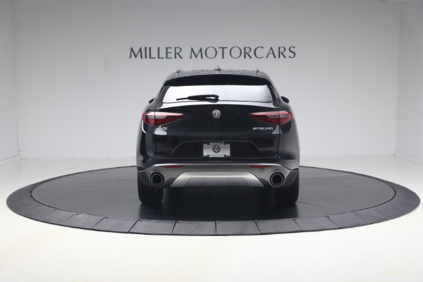 Used 2022 Alfa Romeo Stelvio TI for sale $27,900 at Pagani of Greenwich in Greenwich CT 06830 6