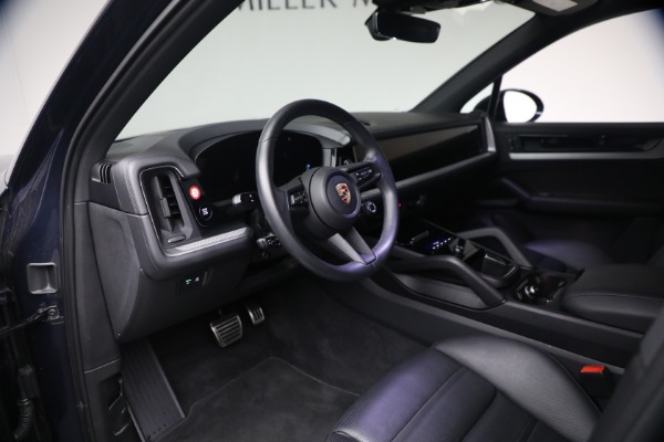 Used 2024 Porsche Cayenne S for sale $79,900 at Pagani of Greenwich in Greenwich CT 06830 14