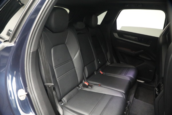 Used 2024 Porsche Cayenne S for sale $79,900 at Pagani of Greenwich in Greenwich CT 06830 22