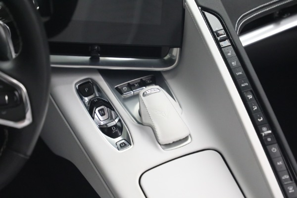 Used 2021 Chevrolet Corvette Stingray for sale $71,900 at Pagani of Greenwich in Greenwich CT 06830 19