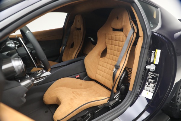 Used 2022 Ferrari 812 Competizione for sale $3,499,000 at Pagani of Greenwich in Greenwich CT 06830 15