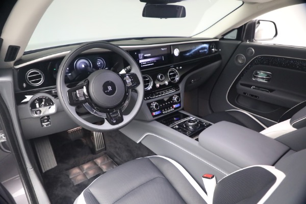 Used 2024 Rolls-Royce Spectre for sale $399,900 at Pagani of Greenwich in Greenwich CT 06830 17