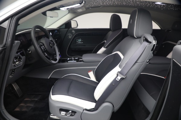 Used 2024 Rolls-Royce Spectre for sale $399,900 at Pagani of Greenwich in Greenwich CT 06830 18
