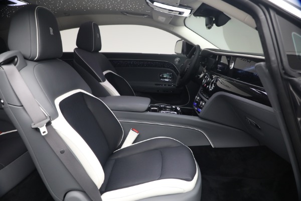 Used 2024 Rolls-Royce Spectre for sale $399,900 at Pagani of Greenwich in Greenwich CT 06830 21