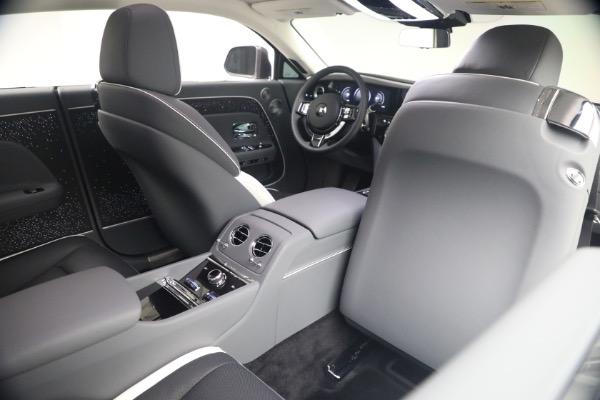Used 2024 Rolls-Royce Spectre for sale $399,900 at Pagani of Greenwich in Greenwich CT 06830 23