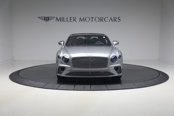 Used 2022 Bentley Continental GTC V8 for sale $219,900 at Pagani of Greenwich in Greenwich CT 06830 13
