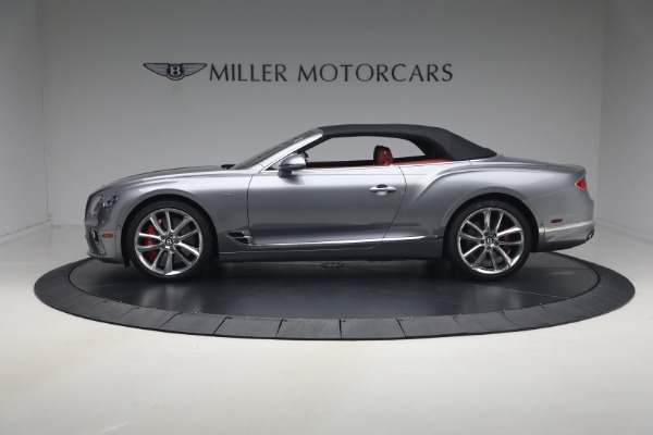 Used 2022 Bentley Continental GTC V8 for sale $219,900 at Pagani of Greenwich in Greenwich CT 06830 16
