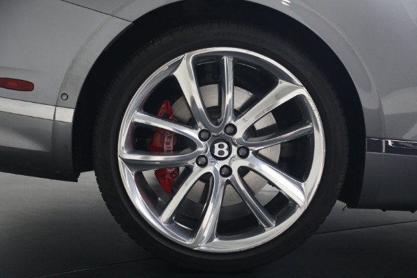 Used 2022 Bentley Continental GTC V8 for sale $219,900 at Pagani of Greenwich in Greenwich CT 06830 27