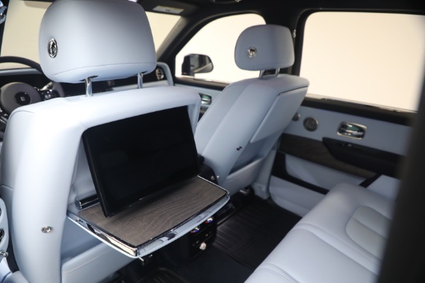 Used 2025 Rolls-Royce Cullinan for sale $419,900 at Pagani of Greenwich in Greenwich CT 06830 22