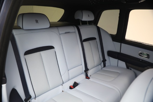 Used 2025 Rolls-Royce Cullinan for sale $419,900 at Pagani of Greenwich in Greenwich CT 06830 24