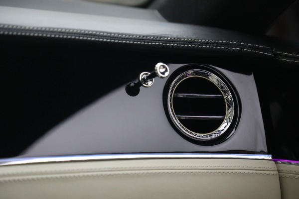 Used 2021 Bentley Continental GT for sale $151,900 at Pagani of Greenwich in Greenwich CT 06830 28