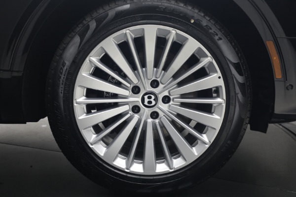 New 2026 Bentley Bentayga V8 for sale $244,330 at Pagani of Greenwich in Greenwich CT 06830 17