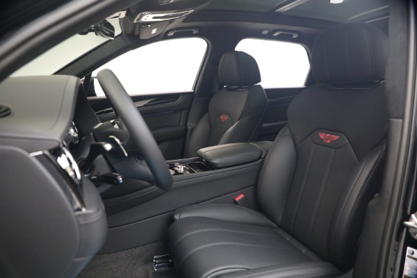 New 2026 Bentley Bentayga V8 for sale $244,330 at Pagani of Greenwich in Greenwich CT 06830 21