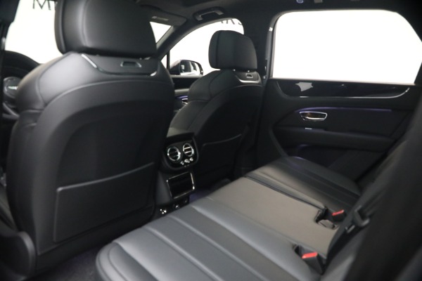 New 2026 Bentley Bentayga V8 for sale $244,330 at Pagani of Greenwich in Greenwich CT 06830 22