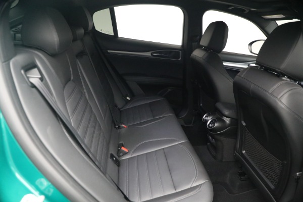 New 2026 Alfa Romeo Stelvio Veloce for sale $60,715 at Pagani of Greenwich in Greenwich CT 06830 17