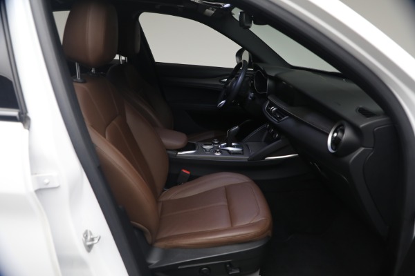 Used 2023 Alfa Romeo Stelvio Ti for sale $32,900 at Pagani of Greenwich in Greenwich CT 06830 16
