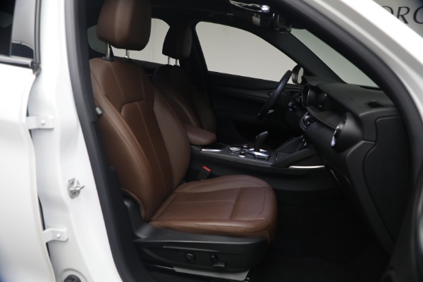 Used 2023 Alfa Romeo Stelvio Ti for sale $32,900 at Pagani of Greenwich in Greenwich CT 06830 17