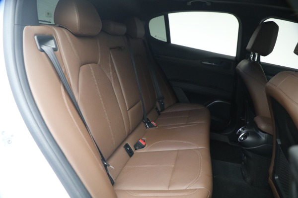 Used 2023 Alfa Romeo Stelvio Ti for sale $32,900 at Pagani of Greenwich in Greenwich CT 06830 19