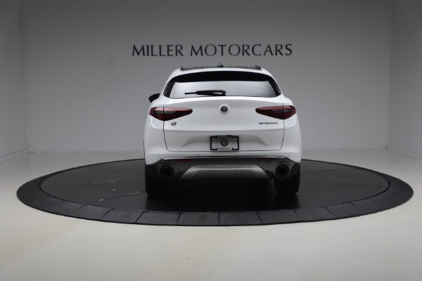 Used 2023 Alfa Romeo Stelvio Ti for sale $32,900 at Pagani of Greenwich in Greenwich CT 06830 6