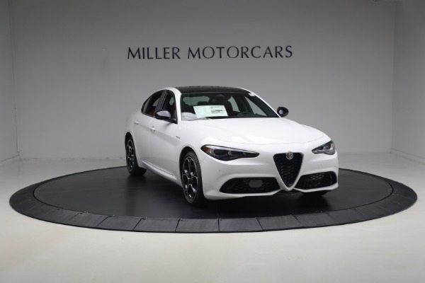 New 2026 Alfa Romeo Giulia Veloce for sale $55,870 at Pagani of Greenwich in Greenwich CT 06830 12