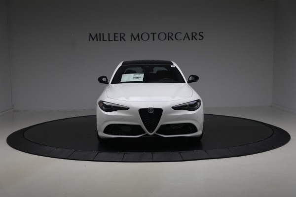 New 2026 Alfa Romeo Giulia Veloce for sale $55,870 at Pagani of Greenwich in Greenwich CT 06830 13
