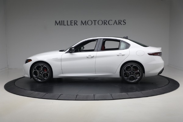 New 2026 Alfa Romeo Giulia Veloce for sale $55,870 at Pagani of Greenwich in Greenwich CT 06830 3