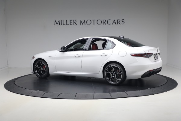 New 2026 Alfa Romeo Giulia Veloce for sale $55,870 at Pagani of Greenwich in Greenwich CT 06830 4