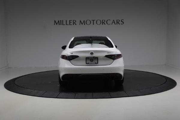 New 2026 Alfa Romeo Giulia Veloce for sale $55,870 at Pagani of Greenwich in Greenwich CT 06830 7