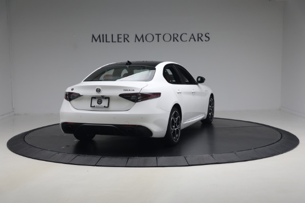 New 2026 Alfa Romeo Giulia Veloce for sale $55,870 at Pagani of Greenwich in Greenwich CT 06830 8