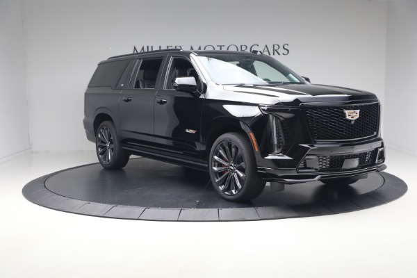 Used 2026 Cadillac Escalade-V ESV for sale $189,900 at Pagani of Greenwich in Greenwich CT 06830 11