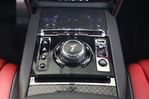 New 2027 Rolls-Royce Black Badge Cullinan for sale $569,350 at Pagani of Greenwich in Greenwich CT 06830 25