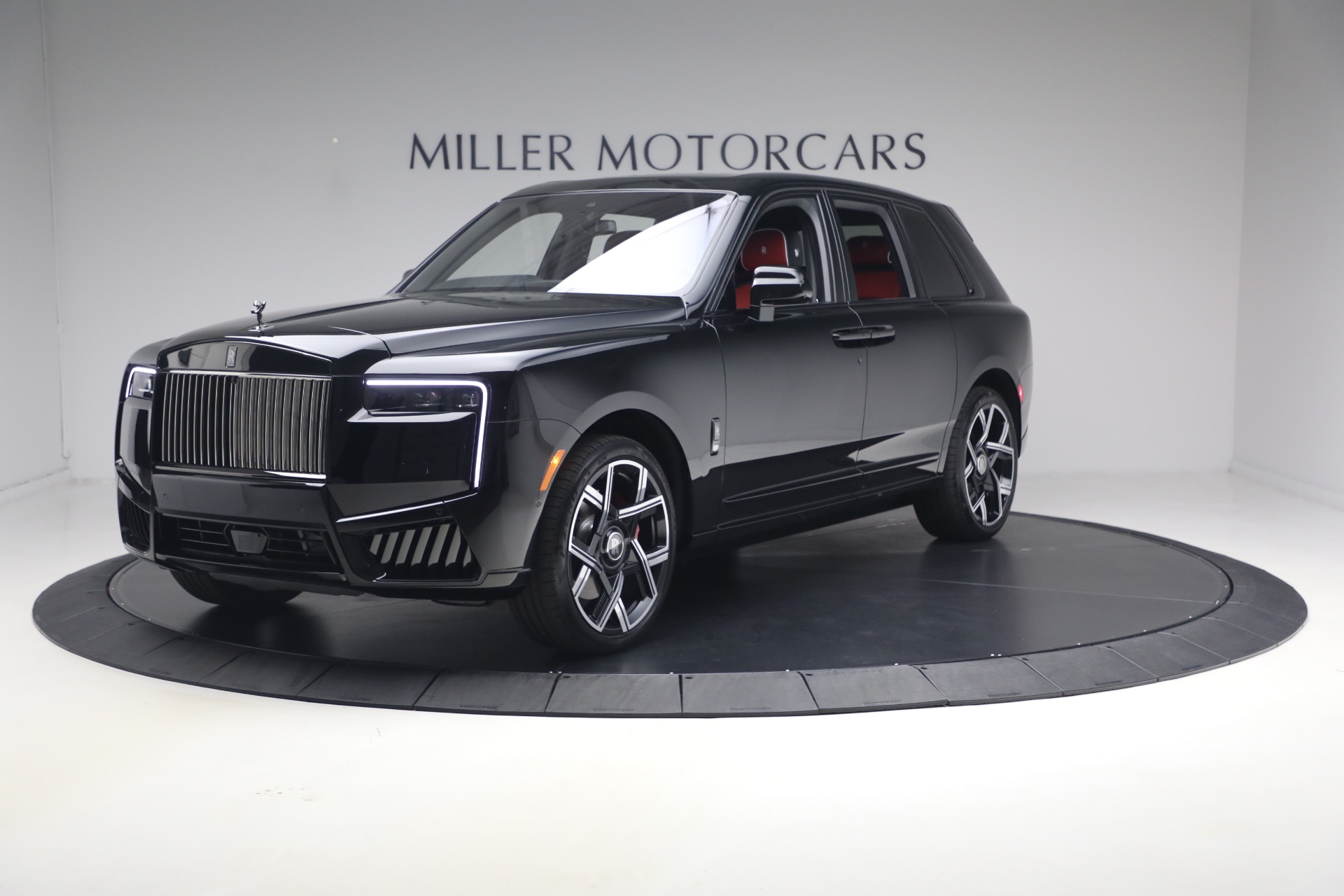 New 2027 Rolls-Royce Black Badge Cullinan for sale $569,350 at Pagani of Greenwich in Greenwich CT 06830 1