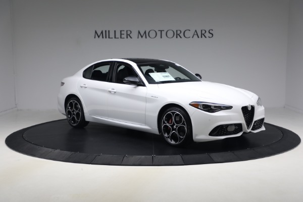 New 2026 Alfa Romeo Giulia Veloce for sale $57,670 at Pagani of Greenwich in Greenwich CT 06830 13