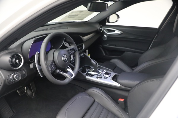 New 2026 Alfa Romeo Giulia Veloce for sale $57,670 at Pagani of Greenwich in Greenwich CT 06830 20
