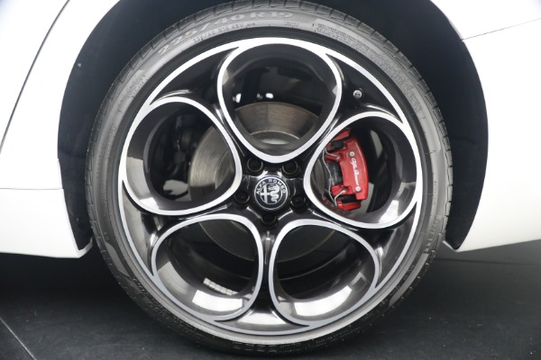 New 2026 Alfa Romeo Giulia Veloce for sale $57,670 at Pagani of Greenwich in Greenwich CT 06830 23