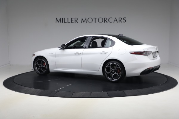 New 2026 Alfa Romeo Giulia Veloce for sale $57,670 at Pagani of Greenwich in Greenwich CT 06830 5