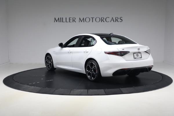 New 2026 Alfa Romeo Giulia Veloce for sale $57,670 at Pagani of Greenwich in Greenwich CT 06830 6