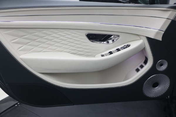 Used 2026 Bentley Continental GT Azure for sale $319,900 at Pagani of Greenwich in Greenwich CT 06830 16