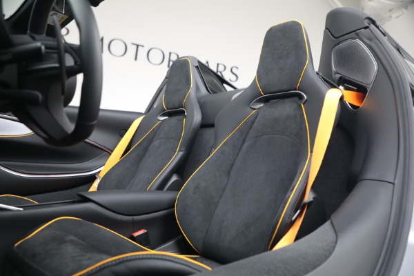 New 2026 McLaren Artura Spider Vision for sale $337,400 at Pagani of Greenwich in Greenwich CT 06830 28