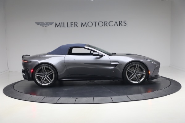 New 2026 Aston Martin Vantage S Roadster for sale $277,680 at Pagani of Greenwich in Greenwich CT 06830 18