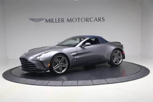 New 2026 Aston Martin Vantage S Roadster for sale $277,680 at Pagani of Greenwich in Greenwich CT 06830 23