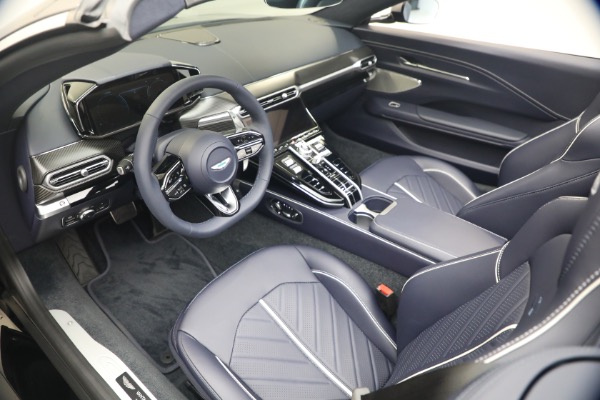 New 2026 Aston Martin Vantage S Roadster for sale $277,680 at Pagani of Greenwich in Greenwich CT 06830 28