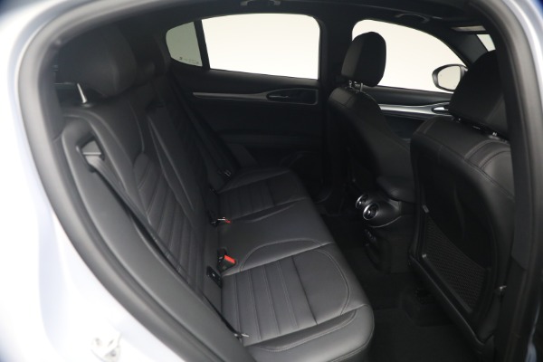 New 2026 Alfa Romeo Stelvio Veloce for sale $59,215 at Pagani of Greenwich in Greenwich CT 06830 20
